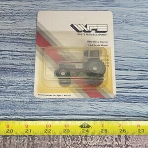 Vtg 1987 Scale models WFE 1/64 Scale White field boss 160 4wd tractor silver
